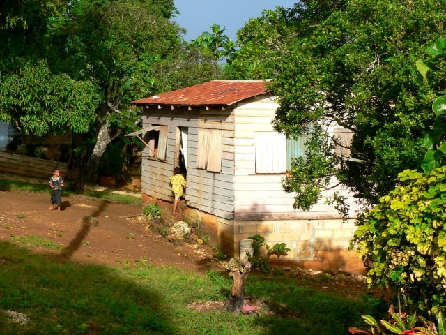 30- Maison typique des iles Tonga 